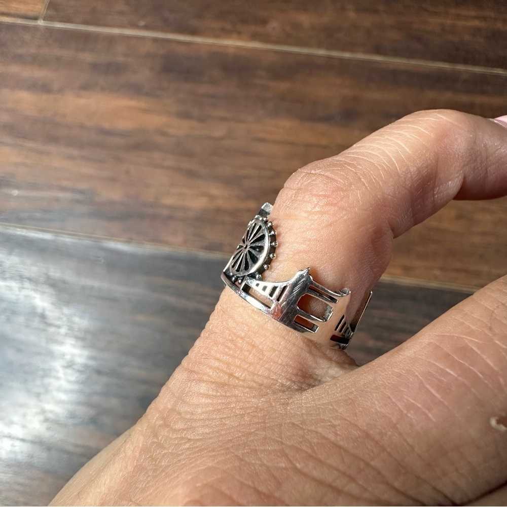 London Skyline Bracelet and Ring Set - Picture 10 of 10